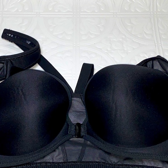 Victoria’s Secret Knockout Bra - Picture 4 of 8